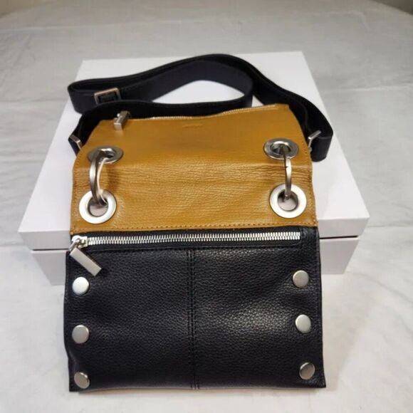 HAMMITT Montana Reversible Small EDISON HOUNDSTOOTH Crossbody Bag - Picture 7 of 7